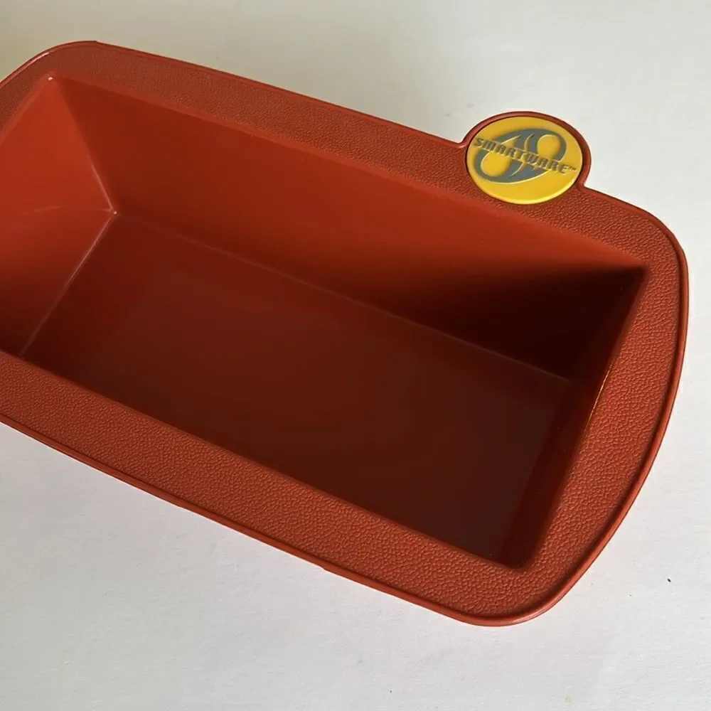 Smartware Silicone Bakeware Rectangle Loaf Pan Never Used